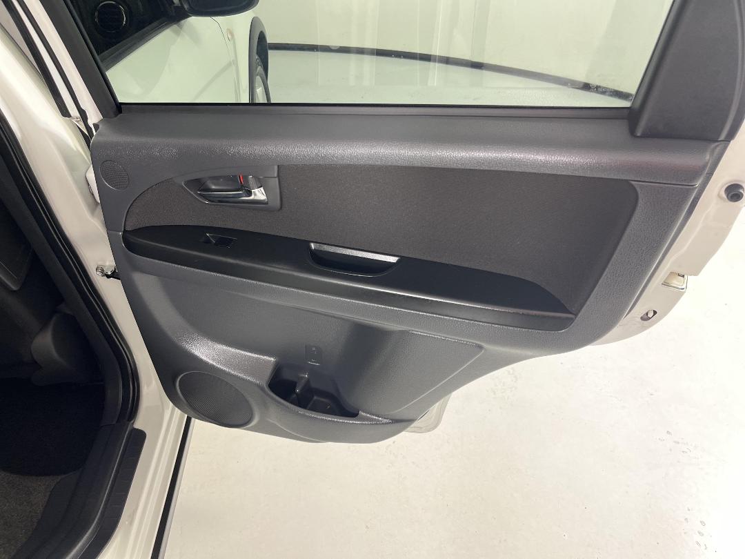 Photo '19' of Suzuki SX4