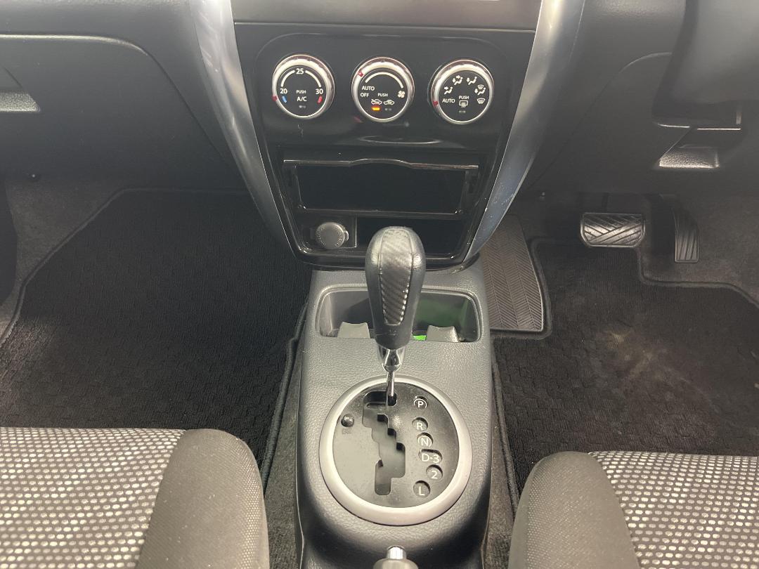 Photo '18' of Suzuki SX4