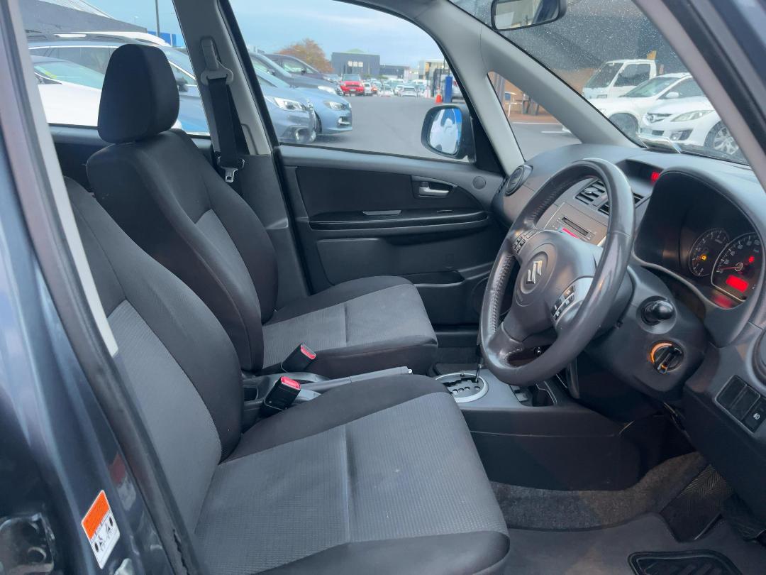 Photo '14' of Suzuki SX4 Glxsa2 LTD