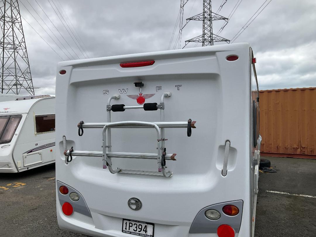 Photo '4' of Swift CHALLENGER 560 Caravan - Single Photo '4' of Swift CHALLENGER 560 Caravan - Single