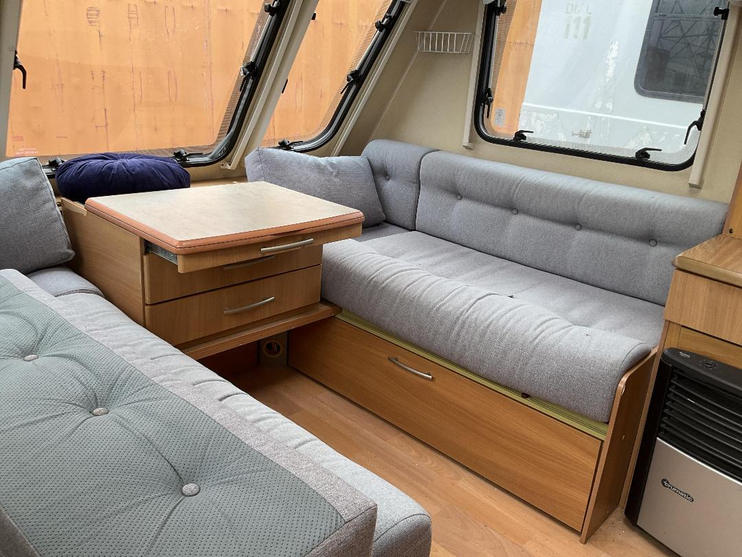 Photo '9' of Swift CHALLENGER 560 Caravan - Single Photo '9' of Swift CHALLENGER 560 Caravan - Single