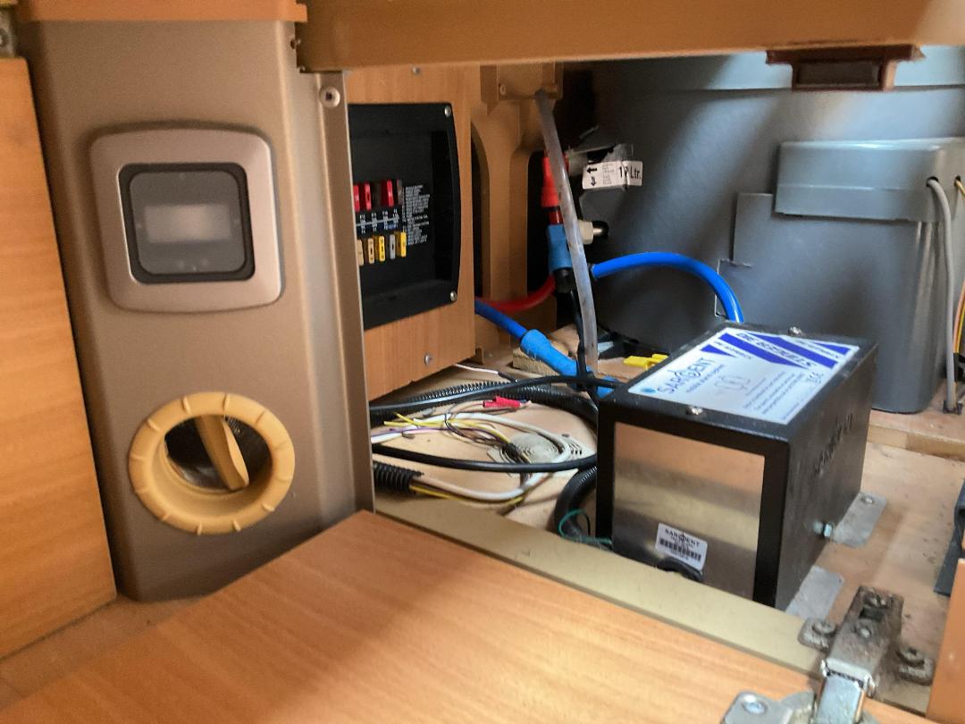 Photo '21' of Swift CHALLENGER 560 Caravan - Single Photo '21' of Swift CHALLENGER 560 Caravan - Single