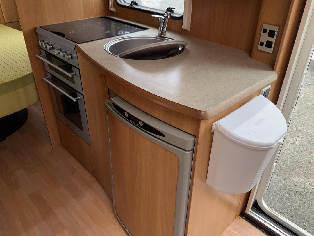 Photo '22' of Swift CHALLENGER 560 Caravan - Single Photo '22' of Swift CHALLENGER 560 Caravan - Single