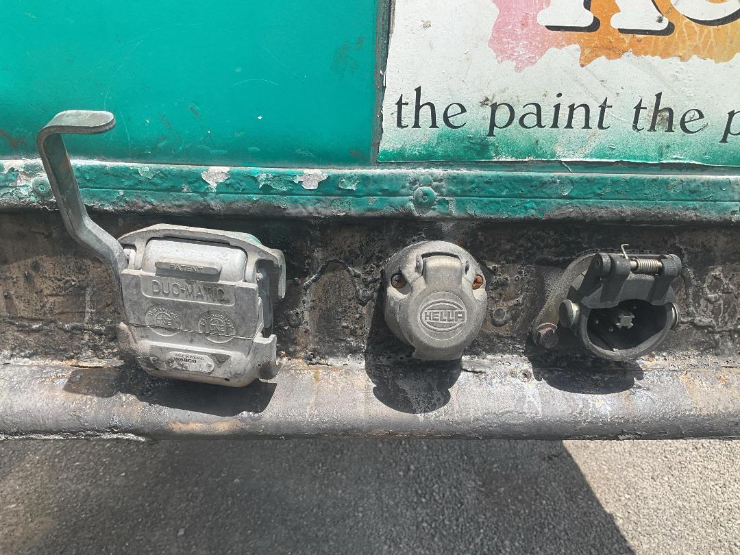 Photo '9' of TMC SH 3360 Curtain/Chiller B-Train