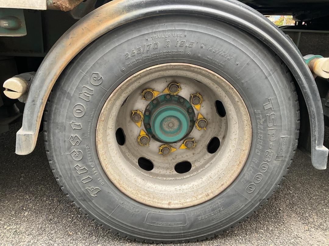 Photo '33' of TMC SH 3362 Curtainsider B-Train