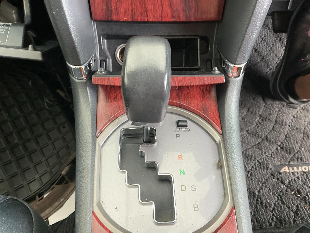 Photo '11' of Toyota Allion