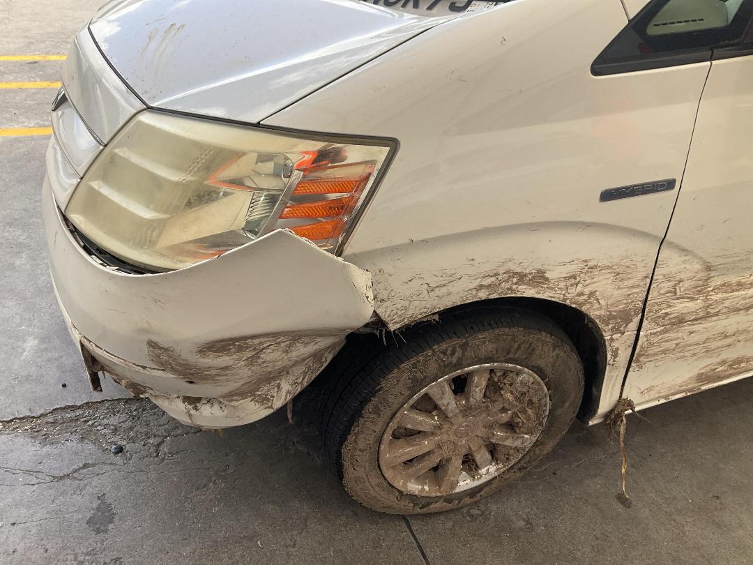 Photo '7' of Toyota Alphard Photo '7' of Toyota Alphard