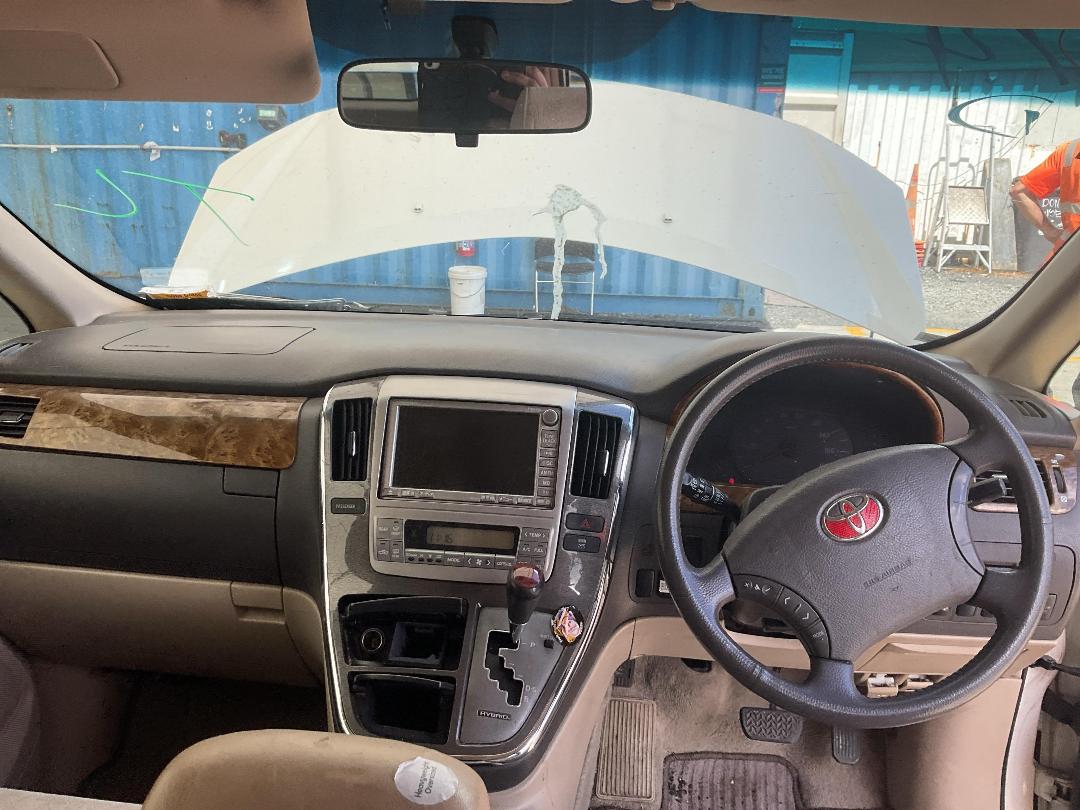 Photo '22' of Toyota Alphard Photo '22' of Toyota Alphard