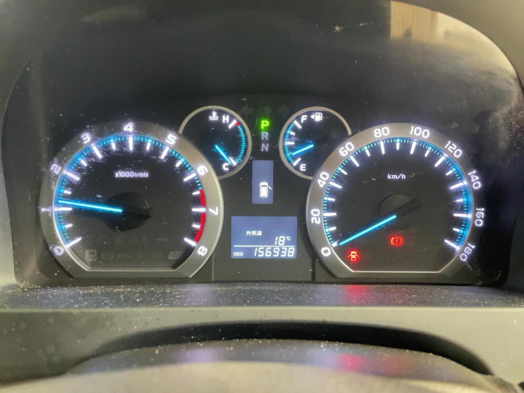 Photo '21' of Toyota Alphard Photo '21' of Toyota Alphard