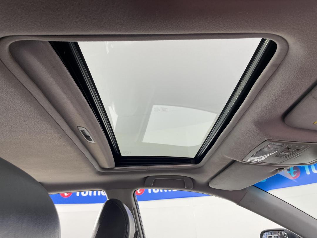 Photo '29' of Toyota Aurion Photo '29' of Toyota Aurion