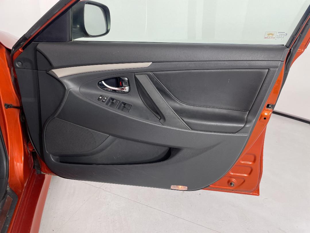 Photo '15' of Toyota Aurion