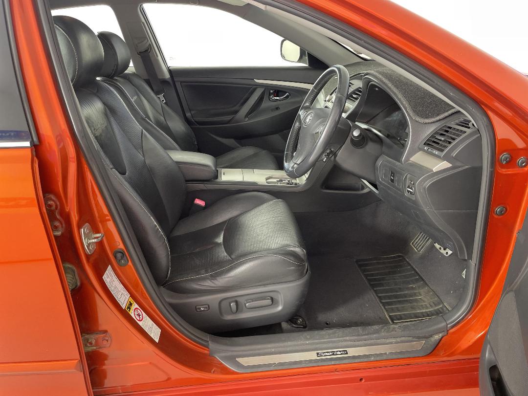 Photo '16' of Toyota Aurion