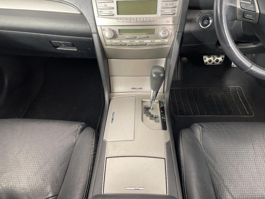 Photo '18' of Toyota Aurion