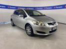Thumbnail '1' of Toyota Auris