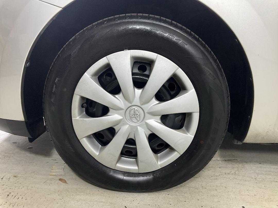 Photo '10' of Toyota Auris