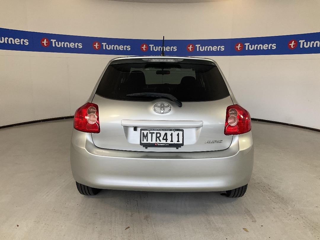 Photo '6' of Toyota Auris