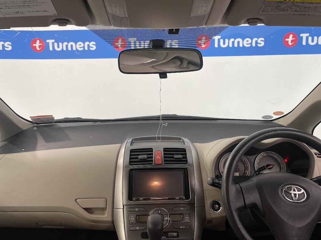 Photo '17' of Toyota Auris Photo '17' of Toyota Auris