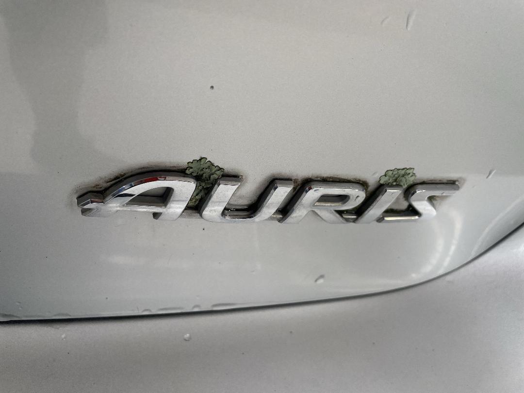 Photo '33' of Toyota Auris Photo '33' of Toyota Auris