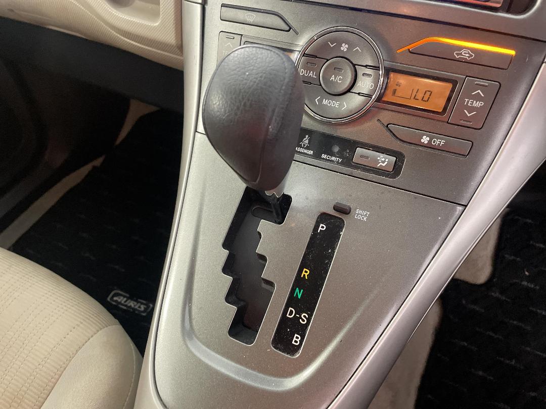 Photo '29' of Toyota Auris Photo '29' of Toyota Auris