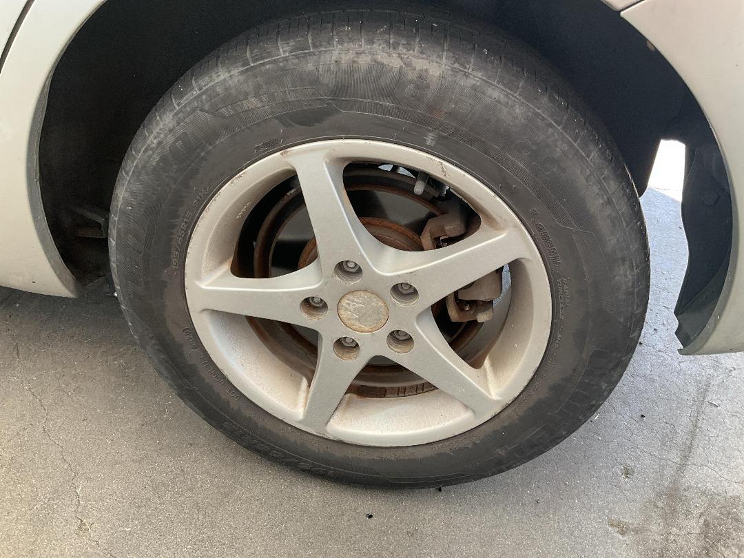 Photo '7' of Toyota Auris