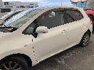 Thumbnail '3' of Toyota Auris