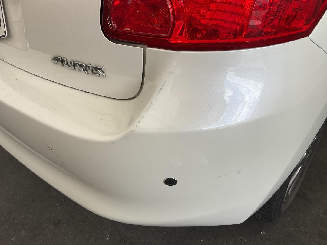 Photo '7' of Toyota Auris