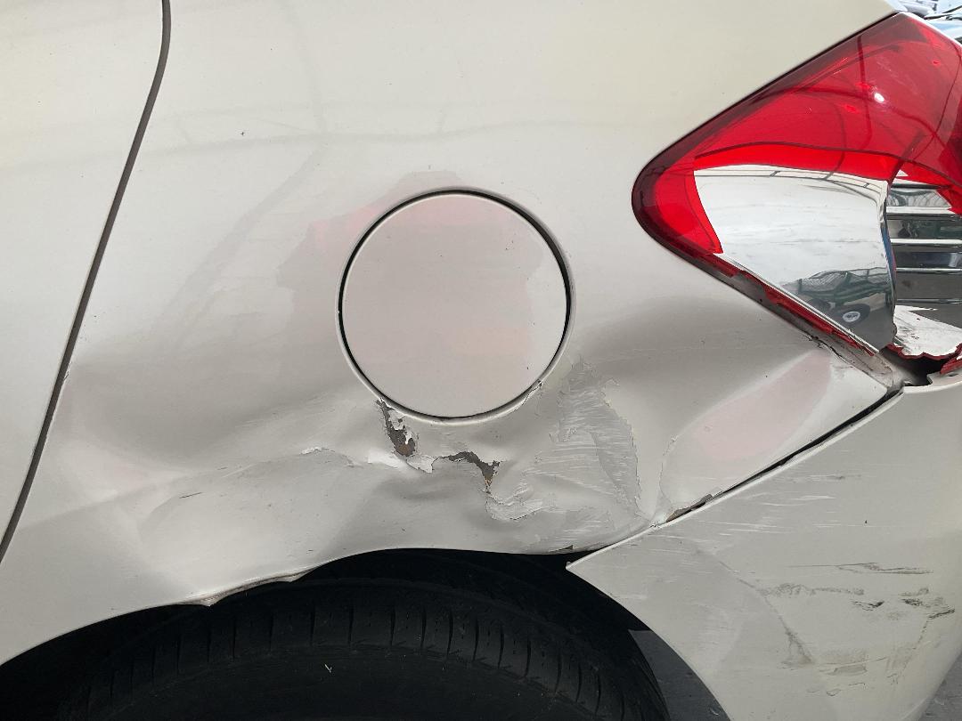 Photo '10' of Toyota Auris