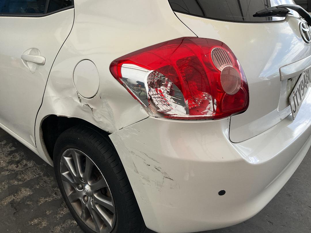 Photo '9' of Toyota Auris