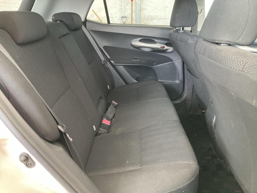 Photo '28' of Toyota Auris