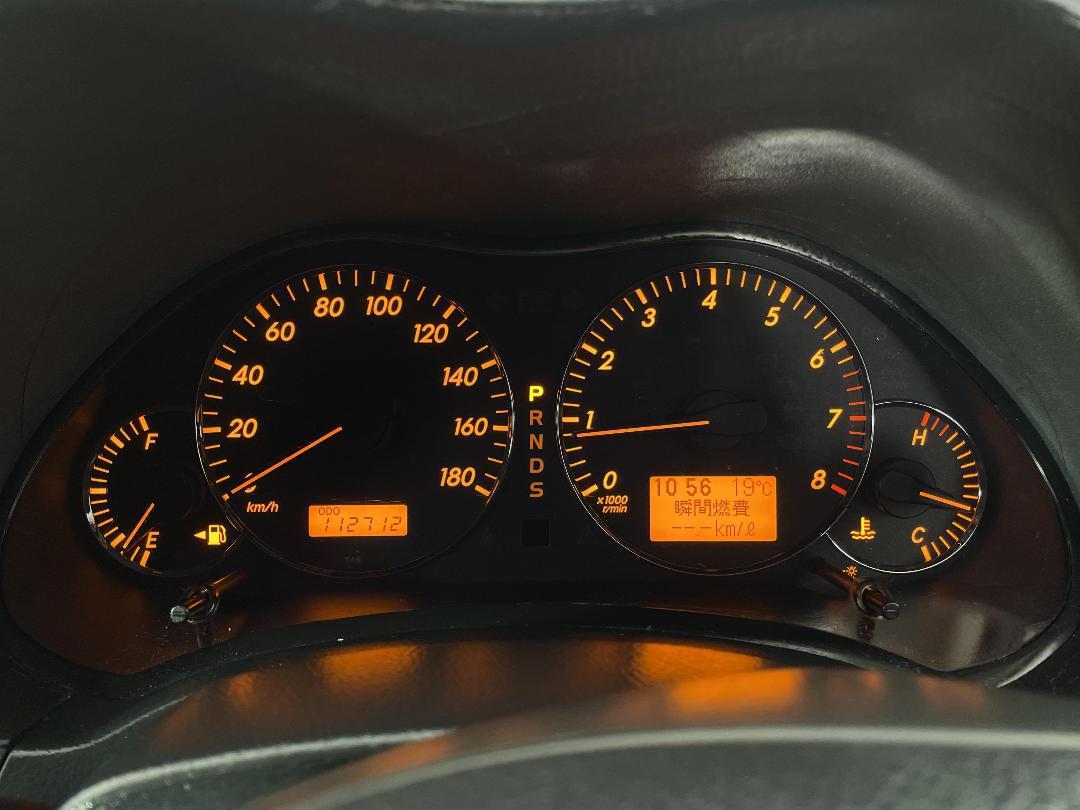 Photo '21' of Toyota Avensis