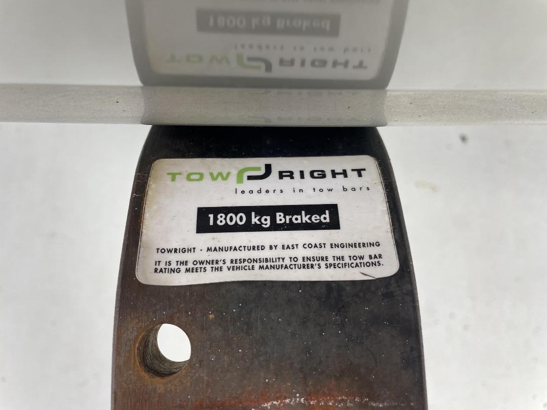 Photo '25' of Toyota Avensis