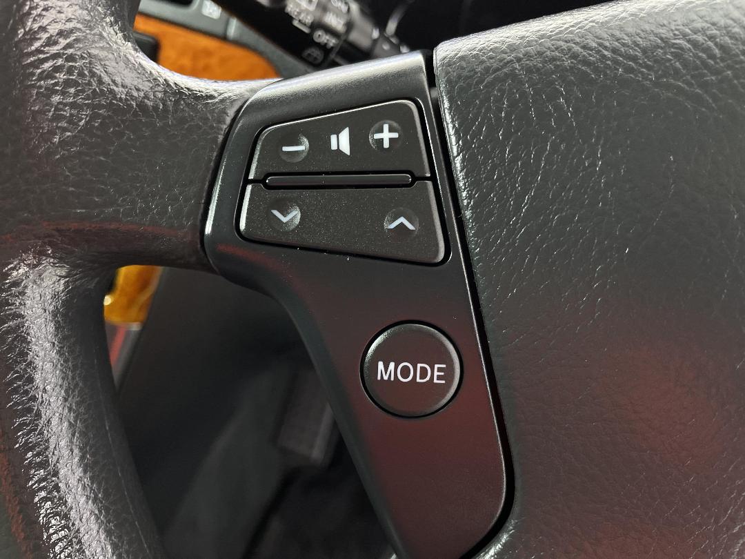 Photo '23' of Toyota Avensis