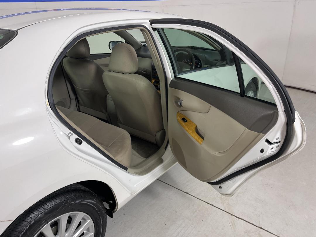 Photo '19' of Toyota Axio Photo '19' of Toyota Axio