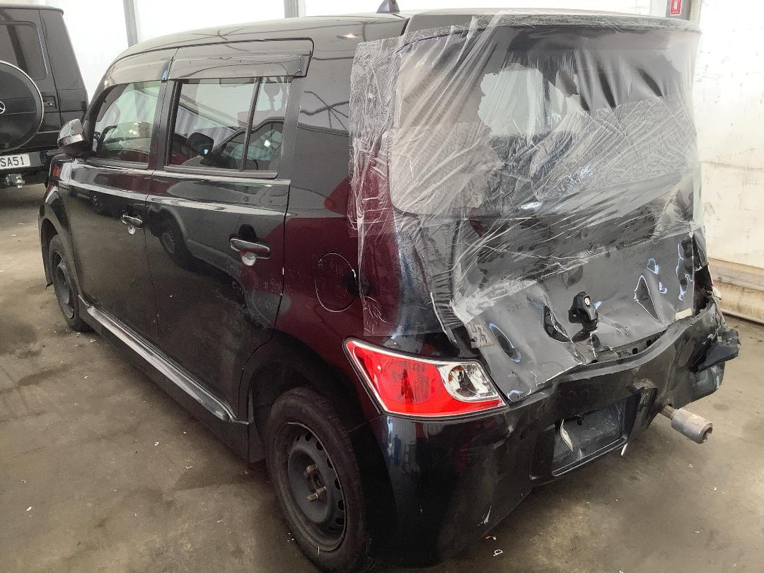 Photo '5' of Toyota BB Photo '5' of Toyota BB