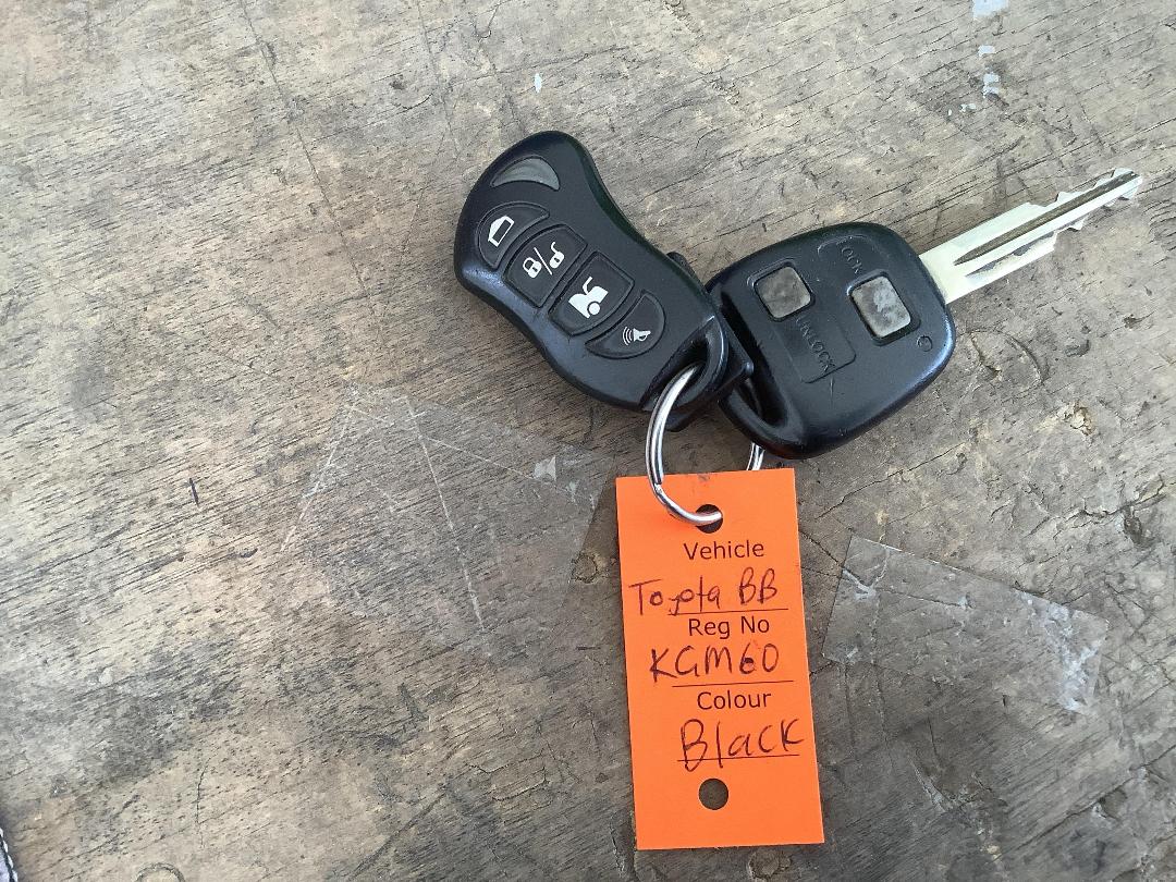 Photo '16' of Toyota BB Photo '16' of Toyota BB