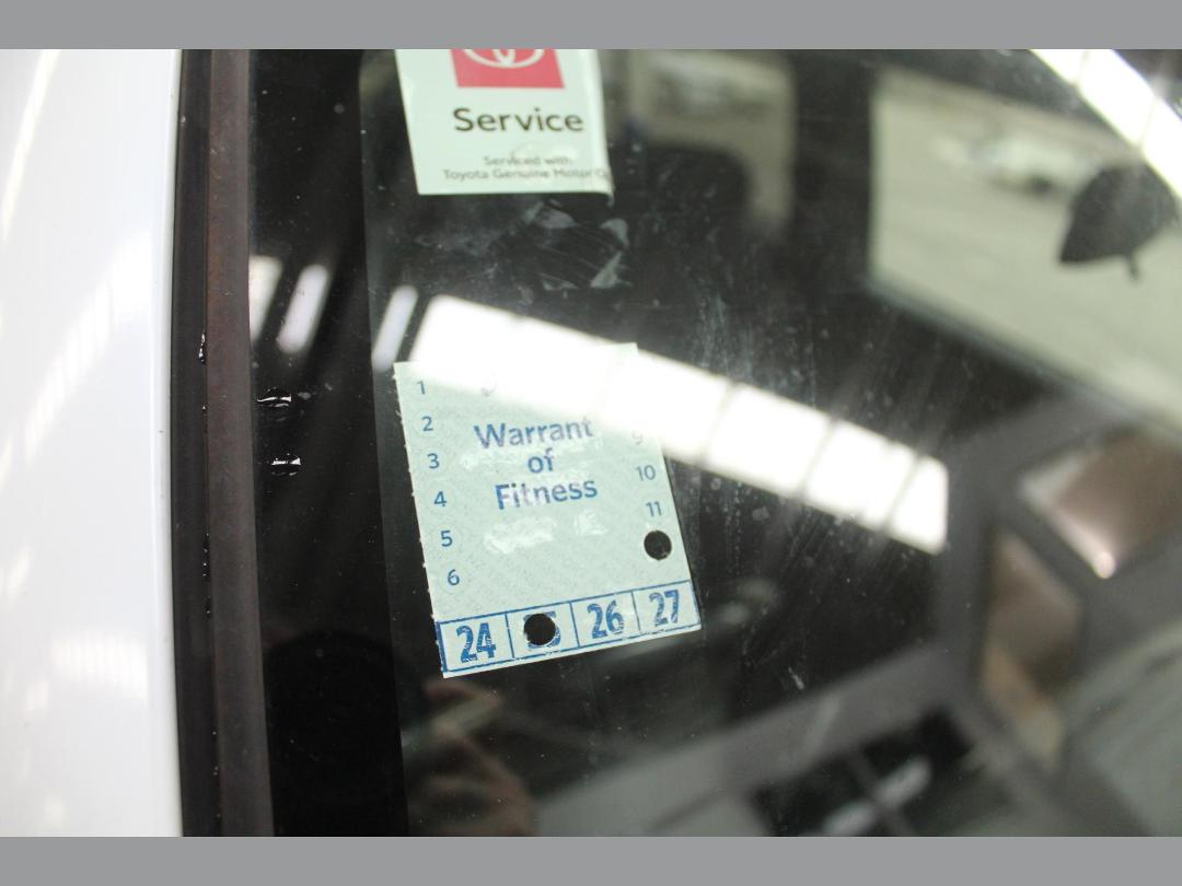 Photo '16' of Toyota BB