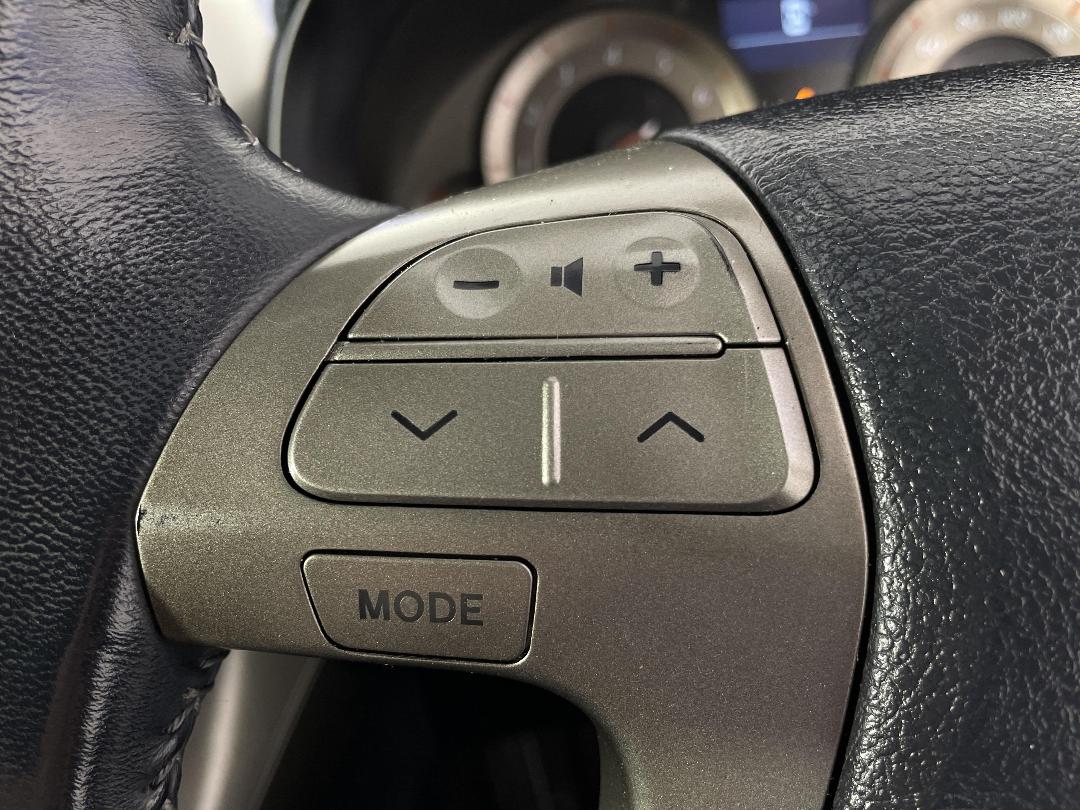 Photo '23' of Toyota Blade Photo '23' of Toyota Blade