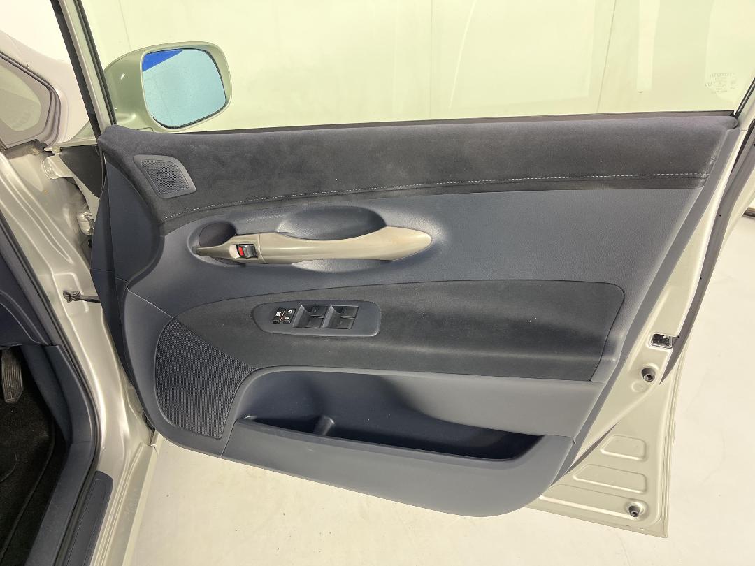 Photo '15' of Toyota Blade