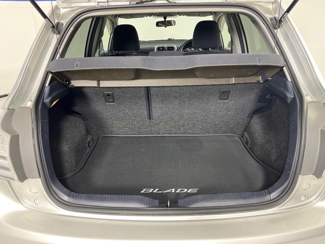 Photo '14' of Toyota Blade