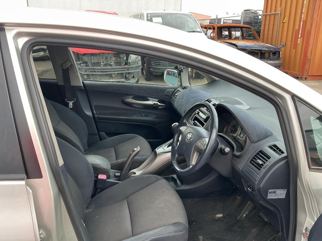 Photo '15' of Toyota Blade