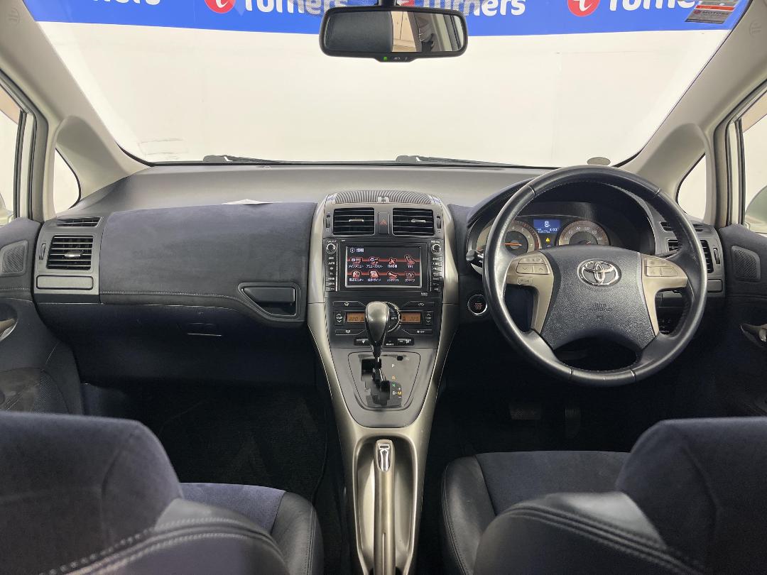 Photo '17' of Toyota Blade Photo '17' of Toyota Blade