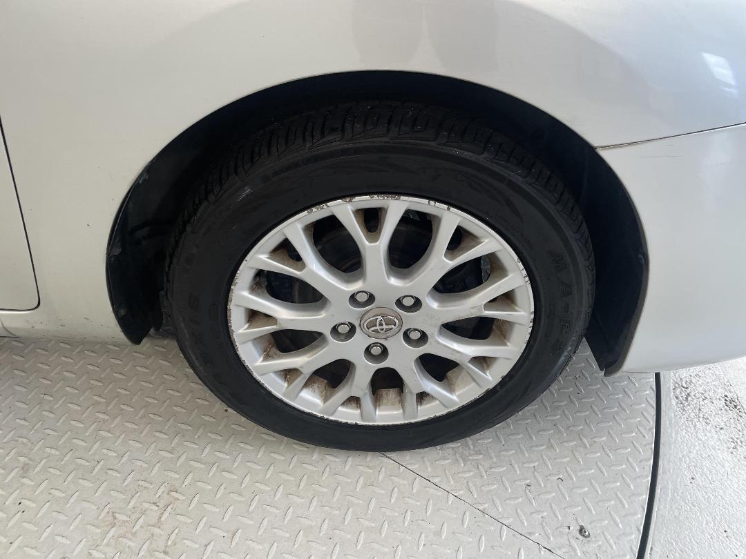 Photo '9' of Toyota Blade