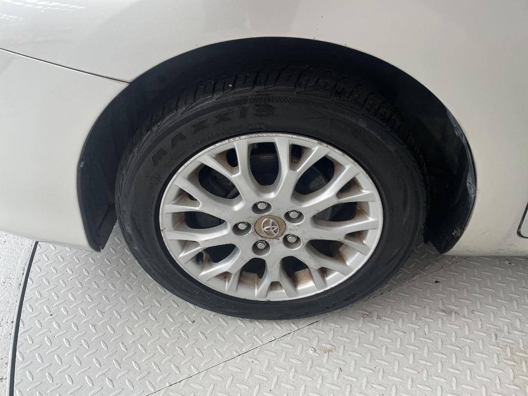 Photo '10' of Toyota Blade