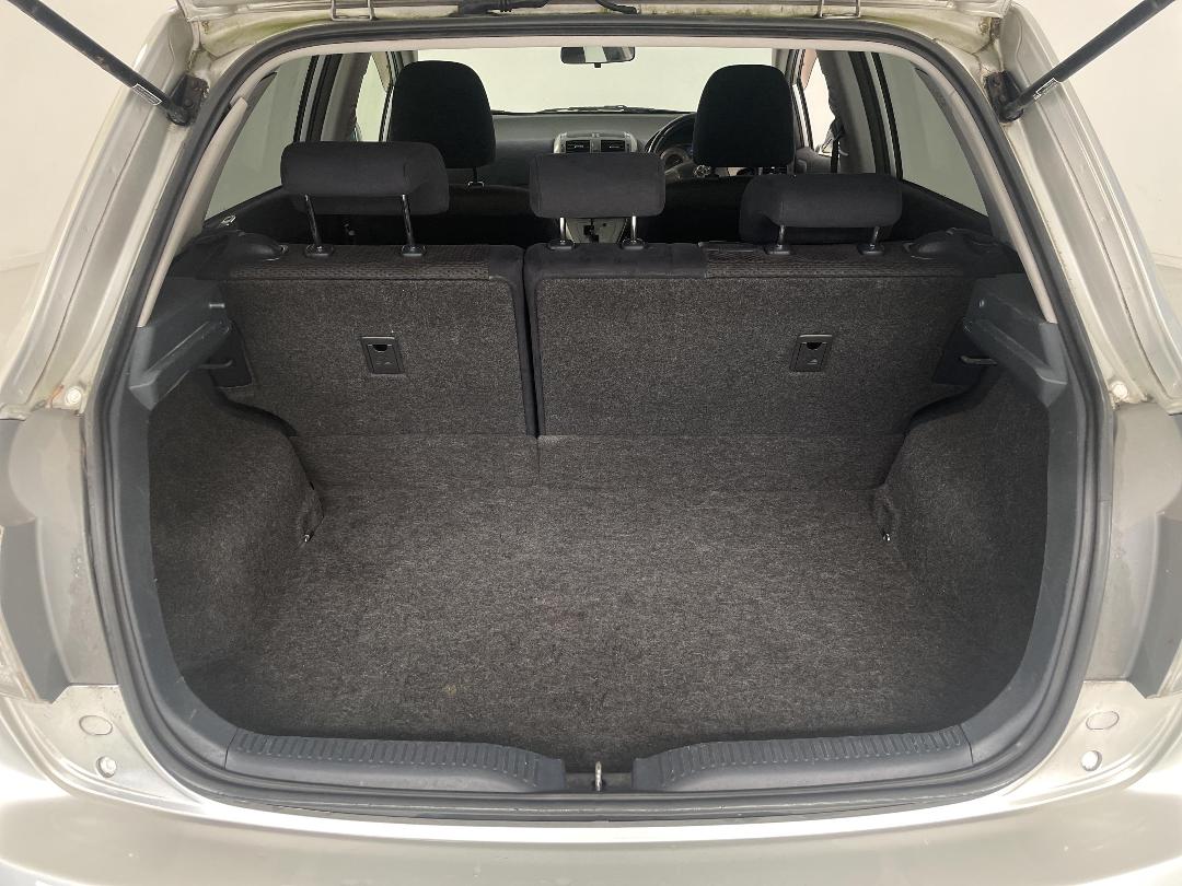 Photo '14' of Toyota Blade