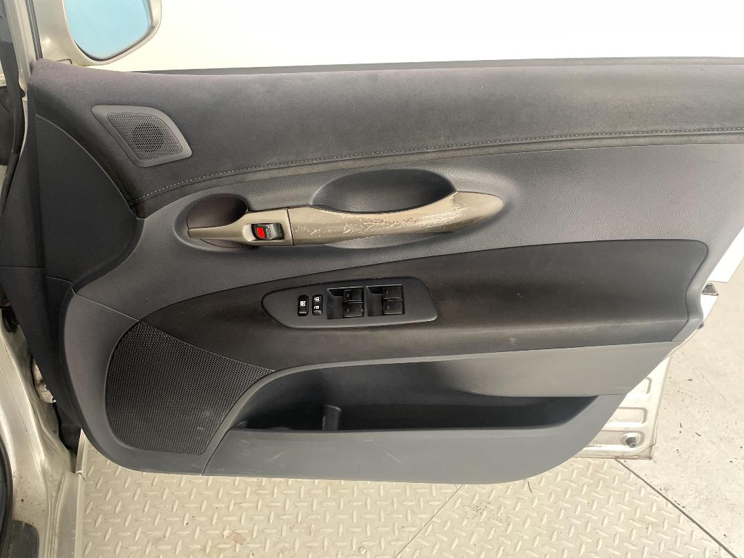 Photo '15' of Toyota Blade