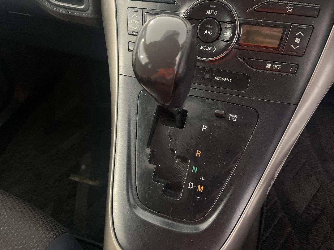 Photo '30' of Toyota Blade