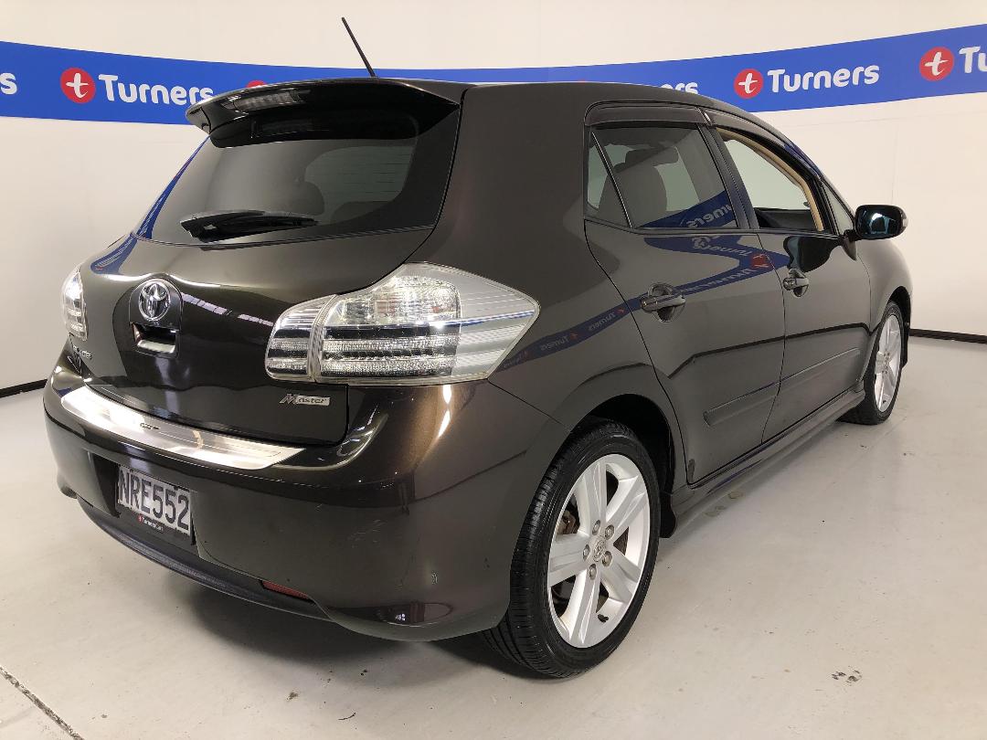 Photo '7' of Toyota Blade