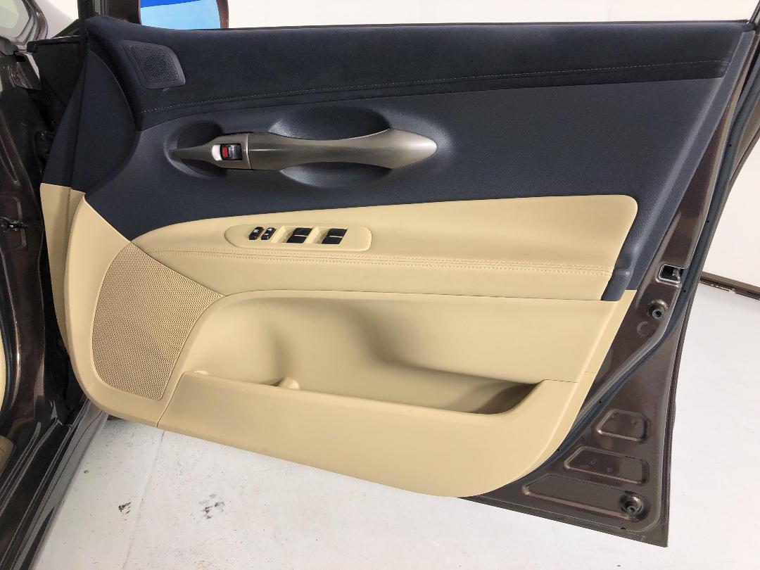 Photo '15' of Toyota Blade