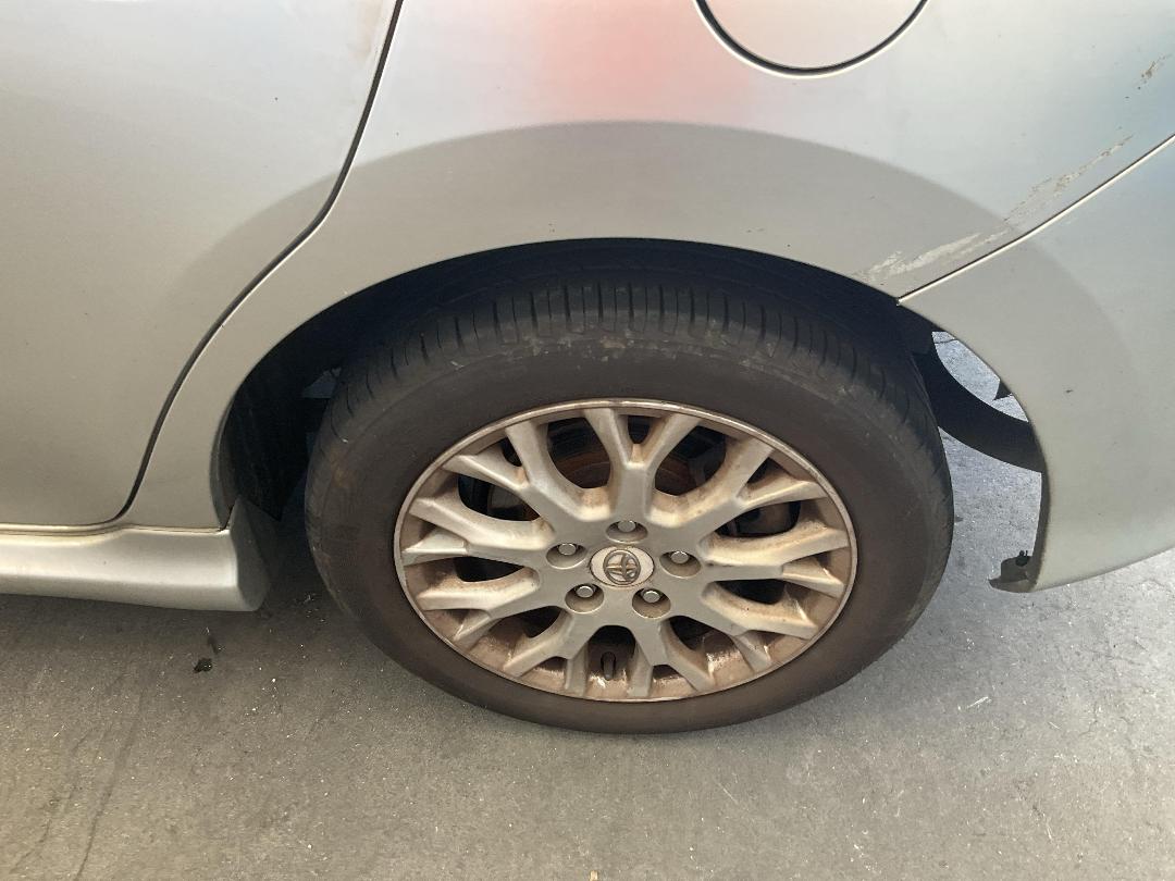 Photo '15' of Toyota Blade Photo '15' of Toyota Blade