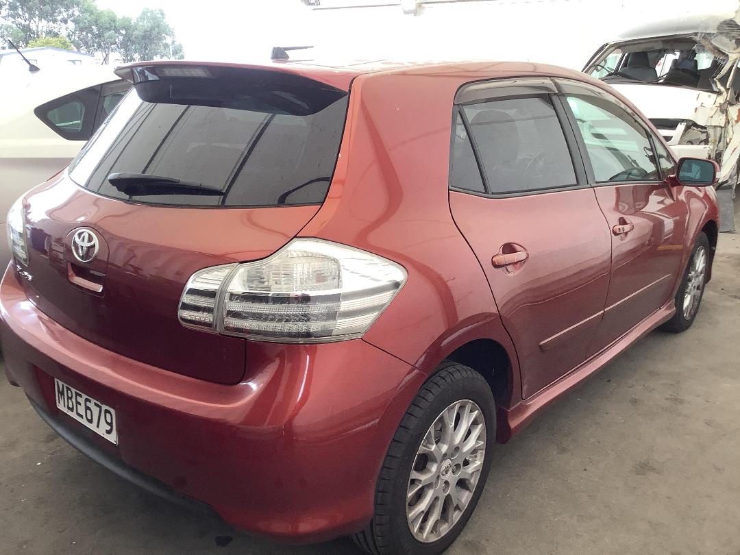 Photo '4' of Toyota Blade